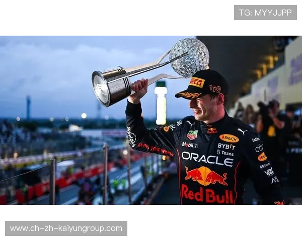 F1维斯塔潘模拟测试更顺畅——引领未来赛车新风尚